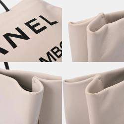 Chanel White Calfskin Essential Large Tote bag