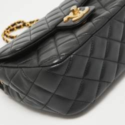 Pre Owned Chanel Black Quilted Leather Small Coco Hearts Square Flap Bag