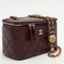 Pre Owned Chanel Burgundy Quilted Leather Vanity Case Bag