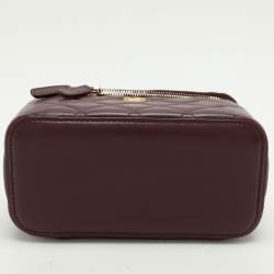Pre Owned Chanel Burgundy Quilted Leather Vanity Case Bag