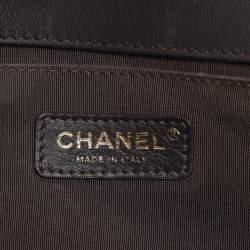 Pre Owned Chanel Brown Quilted Leather Medium Boy Bag