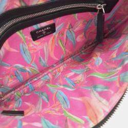 Pre Owned Chanel Stitch New Medium Clutch