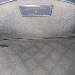 Pre Owned Chanel Caviar Boy New Medium Clutch