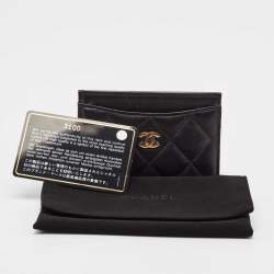 Pre Owned Chanel Black Quilted Leather CC Card Holder