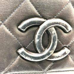 Pre Owned Chanel Black CC Mark bag shawl Shoulder Bag