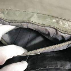 Chanel gray Chain shoulder bag
