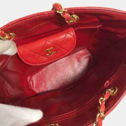 Pre Owned Chanel Red Gold vintage Chain Shoulder Bag