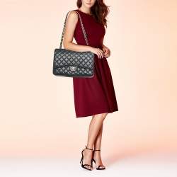 Pre Owned Chanel Black Quilted Caviar Leather Maxi Classic Double Flap Bag