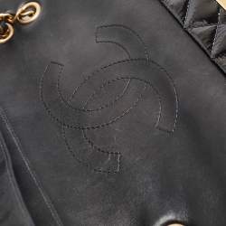 Pre Owned Chanel Black Quilted Patent and Leather Pagoda Accordion Flap Bag