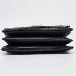 Pre Owned Chanel Black Quilted Patent and Leather Pagoda Accordion Flap Bag