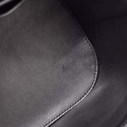 Pre Owned Chanel White Quilted Leather Trendy CC Vanity Case Bag