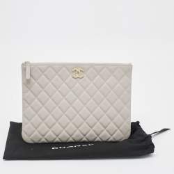 Pre Owned Chanel Grey Quilted Cavair Leather CC Zip Pouch