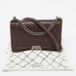 Chanel Burgundy Chevron Quilted Leather New Medium Boy Flap Bag