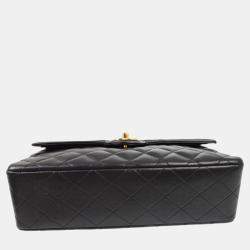 مملوكة مسبقًا Chanel Black Lambskin Single Flap Shoulder Bag