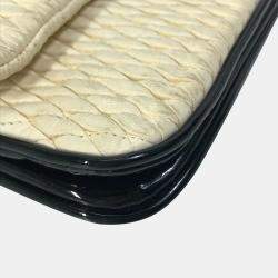 Pre Owned Chanel White CC Double Chain Shoulder Bag