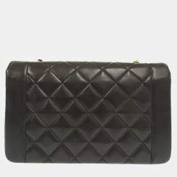 Pre Owned Chanel Black Lambskin Diana 25 Medium Mattelasse Shoulder Bag