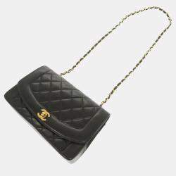 Pre Owned Chanel Black Lambskin Diana 25 Medium Mattelasse Shoulder Bag