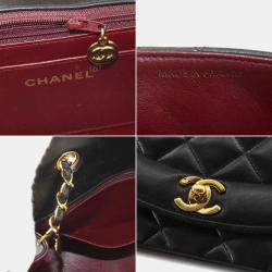 Chanel Black Leather Diana Matelasse 22 Chain Shoulder Bag