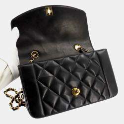 Chanel Black Leather Diana Matelasse 22 Chain Shoulder Bag