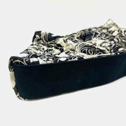 Chanel Black x White Quilted Bag Double Chain Chain Bag