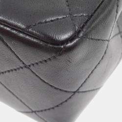 Pre Owned Chanel Black Lambskin Mini Classic Square Flap Shoulder Bag 17