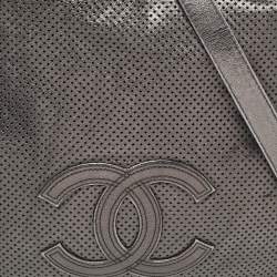 Pre Owned Chanel Metallic Grey Leather Perforated Rodeo Drive Hobo