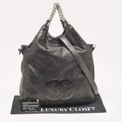 Pre Owned Chanel Metallic Grey Leather Perforated Rodeo Drive Hobo