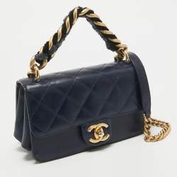 Pre Owned Chanel Navy Blue Quilted Leather Cosmopolite Straight Line Flap Bag