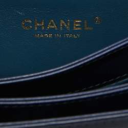 Pre Owned Chanel Navy Blue Quilted Leather Cosmopolite Straight Line Flap Bag
