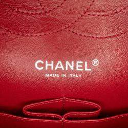 مملوكة مسبقًا Chanel Red Jumbo Classic Patent Double Flap