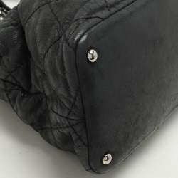 Pre Owned Chanel Black Quilted Leather Small Sea Hit Tote