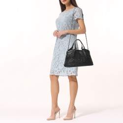 Pre Owned Chanel Black Quilted Leather Small Sea Hit Tote