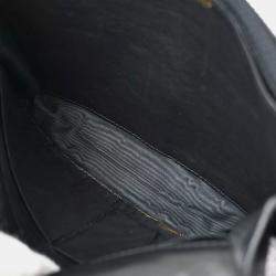 Pre Owned Chanel Black Calfskin Woc Chain Shoulder Wallet Bag