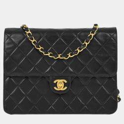 Pre Owned Chanel Black Lambskin Turnlock Small Half Flap Shoulder Bag