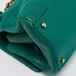 Pre Owned Chanel Green Quilted Leather Large Trapezio Flap Bag