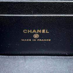 Pre Owned Chanel Black Lambskin Matelasse Chain Vanity bag