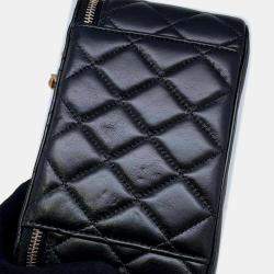 Pre Owned Chanel Black Lambskin Matelasse Chain Vanity bag