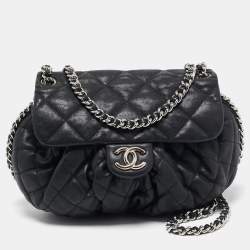 Pre Owned Chanel Black Quilted Leather Medium Chain Around Flap bag