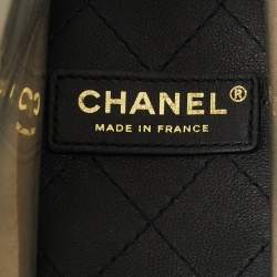 Pre Owned Chanel Transparent/Black PVC and Leather Sand By The Sea Flap Bag