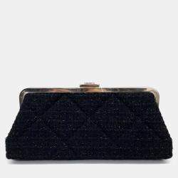 مملوكة مسبقًا Chanel Black Tweed Chanel Clutch bag