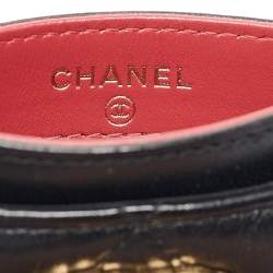 مملوكة مسبقًا Chanel Black Quilted Lambskin Leather 19 Card Holder