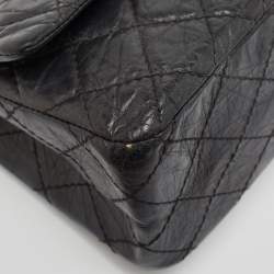 Chanel Black Quilted Aged Leather Classic 225 Reissue 2.55 Flap Bag