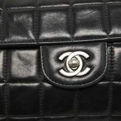 Pre Owned Chanel Black Chocolate Bar Quilted Leather East West Flap Bag