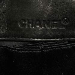 Pre Owned Chanel Black Chocolate Bar Quilted Leather East West Flap Bag