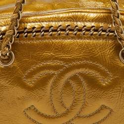 Pre Owned Chanel Metallic Gold Leather Medium Chain Trim Luxe Ligne Bowler Bag