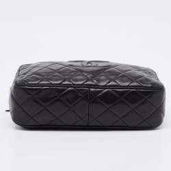 Pre Owned Chanel Black Quilted Leather Tassel Camera Bag