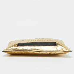 Pre Owned Chanel Metallic Gold Crinkled Leather Large Feminine Pouch