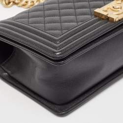 Pre Owned Chanel Black Quilted Caviar Leather Medium Boy Flap Bag