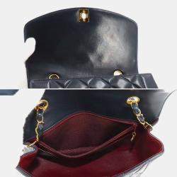 Chanel Leather Navy Diana Matelasse 22 Chain Shoulder Bag