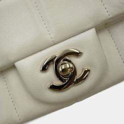 Chanel Lambskin White Coco Mark Chocolate Bar Flap Chain Shoulder Bag